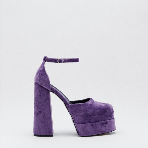 Nasty Gal purple Double Platform Crushed Velvet Heels size 39 usa 8 - Picture 1 of 12